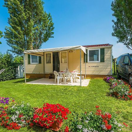 Eurocampingpacengo Hotel Lazise Exterior photo
