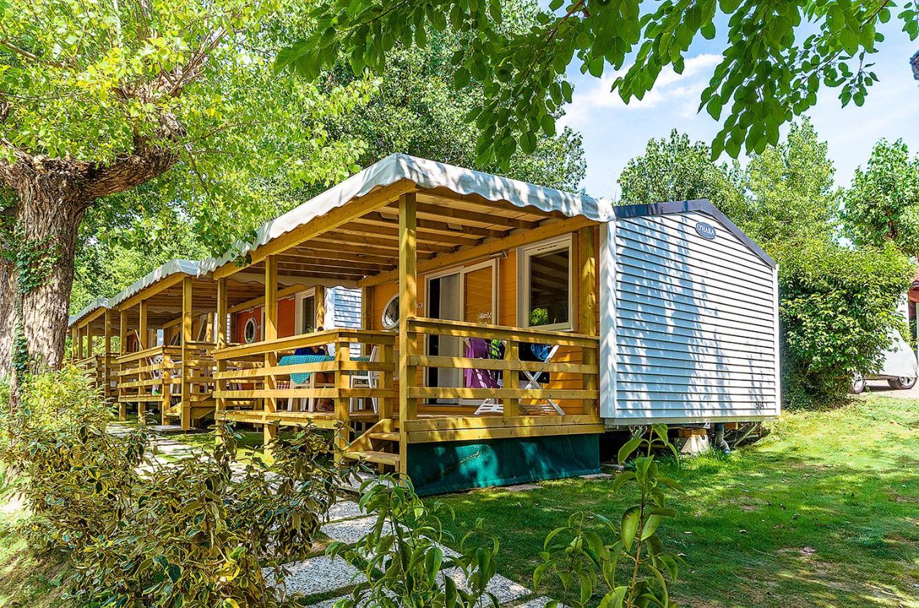 Eurocampingpacengo Hotel Lazise Exterior photo